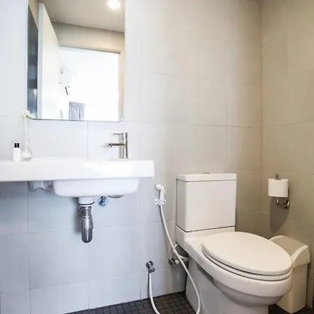 Gfeel X Elio Sukhumvit64 Apartment Bangkok Exterior photo