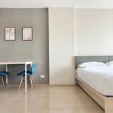 Gfeel X Elio Sukhumvit64 Apartment Bangkok Exterior photo